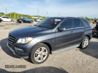 2012 Mercedes-Benz M 350 z VIN 4JGDA5HB7CA024288, wystawiony jako Copart lot #55778755 z przebiegiem 157 873 mil mil oraz Szkoda całkowita • Salvage title. Historia ofert i sprzedaży dostępna na DreamBid. Obrazek 1.