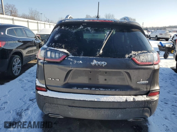 2021 Jeep Cherokee 80th Anniversary z VIN 1C4PJMMX0MD230968, wystawiony jako Copart lot #88750945 z przebiegiem 37 012 mil mil oraz Szkoda całkowita • Salvage title. Historia ofert i sprzedaży dostępna na DreamBid. Obrazek 6.