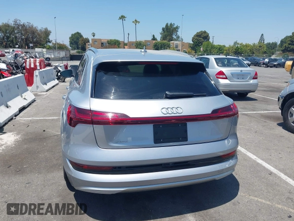 2019 Audi e-tron Prestige with VIN WA1VAAGE9KB010814, listed as a IAAI auction lot 42632795 with 90,497 mi miles and . Bid and sale history available at DreamBid. Image 15.