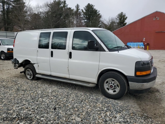 2017 GMC Savana Cargo Van with VIN 1GTW7AFF3H1915907, listed as a Copart auction lot 47096725 with 90,895 mi miles and Salvage Title. Bid and sale history available at carsss.com. Image 4.