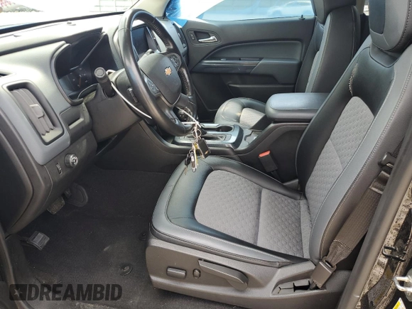 2020 Chevrolet Colorado 2WD Z71 z VIN 1GCGSDEN7L1159813, wystawiony jako Copart lot #58578095 z przebiegiem 50 076 mil mil oraz Szkoda całkowita • Salvage title. Historia ofert i sprzedaży dostępna na DreamBid. Obrazek 7.