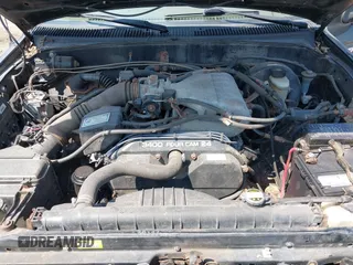 2004 Toyota Tacoma with VIN 5TEWN72N44Z344708, listed as a IAAI auction lot 40095002 with 136,791 mi miles and . Bid and sale history available at DreamBid. Image 10.