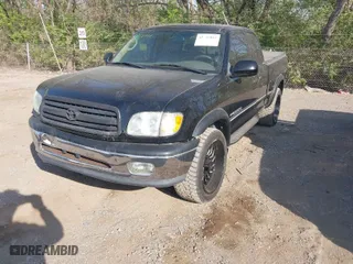 2001 Toyota Tundra Ltd with VIN 5TBBT48101S187526, listed as a IAAI auction lot 42069812 with 162,676 mi miles. Bid and sale history available at carsss.com. Image 2.