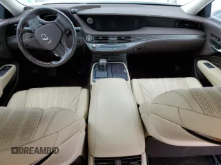 2019 Lexus LS with VIN JTHB51FF8K5009061, listed as a Copart auction lot 75710244 with 0 mi miles and Non Repairable. Bid and sale history available at carsss.com. Image 8.