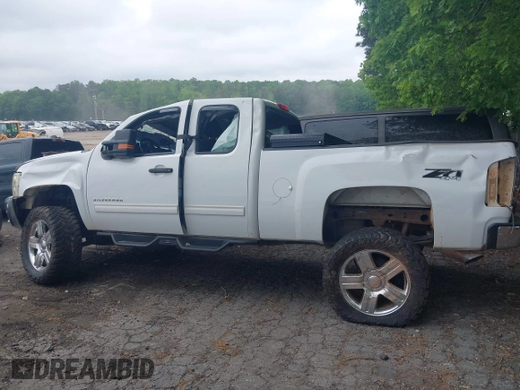 2012 Chevrolet Silverado 1500 LT with VIN 1GCRKSE70CZ188392, listed as a IAAI auction lot 42108057 with Not Provided miles and . Bid and sale history available at DreamBid. Image 14.