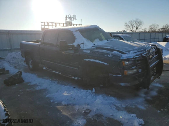2006 Chevrolet Silverado 2500HD LT1 with VIN 1GCHK23D46F220156, listed as a Copart auction lot 44525555 with 0 mi miles and Salvage Title. Bid and sale history available at carsss.com. Image 4.