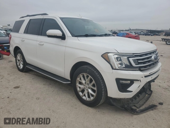 2018 Ford Expedition XLT z VIN 1FMJU1HT0JEA63693, wystawiony jako Copart lot #45327895 z przebiegiem 111 548 mil mil oraz Szkoda całkowita • Salvage title. Historia ofert i sprzedaży dostępna na DreamBid. Obrazek 4.