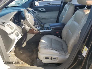 2013 Ford Explorer XLT z VIN 1FM5K7D87DGA54011, wystawiony jako Copart lot #62096145 z przebiegiem 197 716 mil mil oraz Czysty tytuł • Clean title. Historia ofert i sprzedaży dostępna na DreamBid. Obrazek 7.
