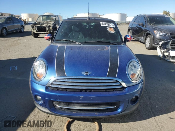 2013 MINI Convertible with VIN WMWZN3C55DT568375, listed as a Copart auction lot 88499325 with 78,360 mi miles and Salvage title. Bid and sale history available at DreamBid. Image 5.
