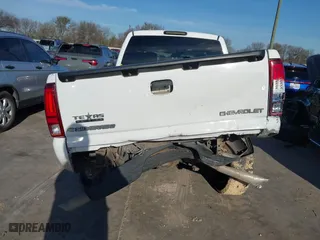 2003 Chevrolet Silverado 1500 LS with VIN 2GCEC19T231309266, listed as a IAAI auction lot 41304199 with 181,761 mi miles. Bid and sale history available at carsss.com. Image 16.