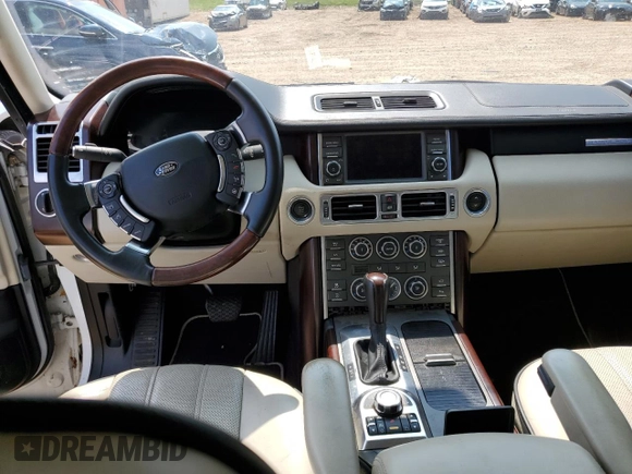 2011 Land Rover Range Rover HSE Lux с VIN SALMF1D49BA331457, выставлен на аукционе Copart как лот 62789633 с пробегом 120 450 миль миль и Чистый • Clean title. История ставок и продаж доступна на DreamBid. Изображение 8.