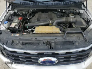2019 Ford Expedition Max Limited с VIN 1FMJK2AT5KEA10835, выставлен на аукционе Copart как лот 58544805 с пробегом 108 805 миль миль и Списание • Salvage title. История ставок и продаж доступна на DreamBid. Изображение 12.