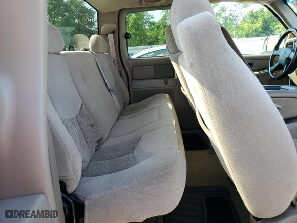 2007 Chevrolet Silverado 1500 Classic LT1 with VIN 1GCEK19Z97Z133823, listed as a Copart auction lot 65445664 with 190,712 mi miles and Clean Title. Bid and sale history available at carsss.com. Image 10.