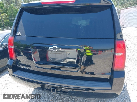 2016 Chevrolet Tahoe LT z VIN 1GNSCBKC0GR361339, wystawiony jako IAAI lot #42026931 z przebiegiem 123 927 mil mil oraz . Historia ofert i sprzedaży dostępna na DreamBid. Obrazek 16.