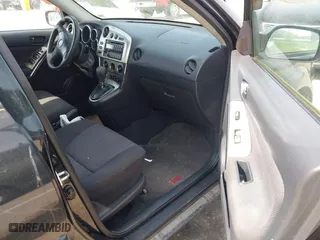 2004 Pontiac Vibe with VIN 5Y2SL62824Z401279, listed as a IAAI auction lot 42111585 with 184,200 mi miles. Bid and sale history available at carsss.com. Image 5.