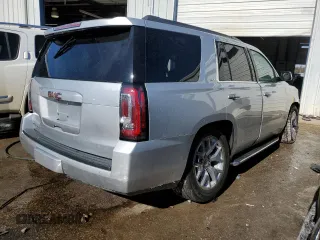 2018 GMC Yukon SLT with VIN 1GKS1BKC5JR385212, listed as a Copart auction lot 84264444 with 0 mi miles and Salvage Title. Bid and sale history available at carsss.com. Image 3.