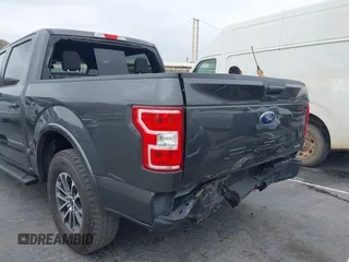 2018 Ford F-150 XL z VIN 1FTEW1CP1JKF15209, wystawiony jako IAAI lot #42048362 z przebiegiem 95 882 mil mil oraz . Historia ofert i sprzedaży dostępna na DreamBid. Obrazek 6.