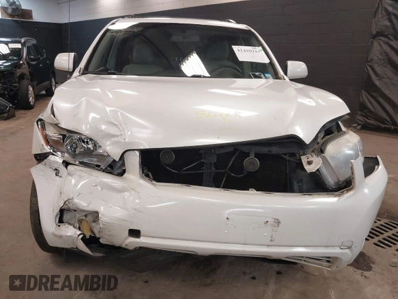 2010 Toyota Highlander with VIN 5TDBK3EH6AS007911, listed as a IAAI auction lot 42410234 with 319,560 mi miles and . Bid and sale history available at DreamBid. Image 12.
