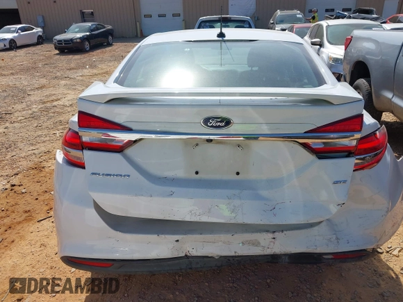 2018 Ford Fusion SE with VIN 3FA6P0H76JR227014, listed as a IAAI auction lot 41901203 with 147,454 mi miles and . Bid and sale history available at DreamBid. Image 16.