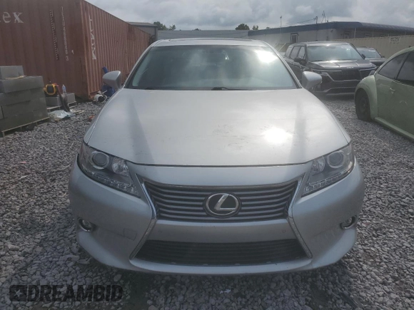 2014 Lexus ES 330 with VIN JTHBK1GG1E2106396, listed as a Copart auction lot 58976145 with 183,005 mi miles and Salvage title. Bid and sale history available at DreamBid. Image 5.