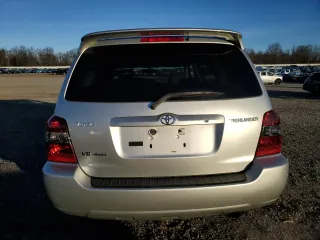 2007 Toyota Highlander w/3rd Row with VIN JTEEP21A070231975, listed as a Copart auction lot 48429795 with 172,067 mi miles and Salvage Title. Bid and sale history available at carsss.com. Image 6.