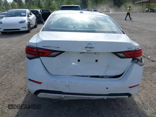 2022 Nissan Sentra SV z VIN 3N1AB8CV1NY272528, wystawiony jako IAAI lot #42344178 z przebiegiem 50 569 mil mil oraz . Historia ofert i sprzedaży dostępna na DreamBid. Obrazek 16.