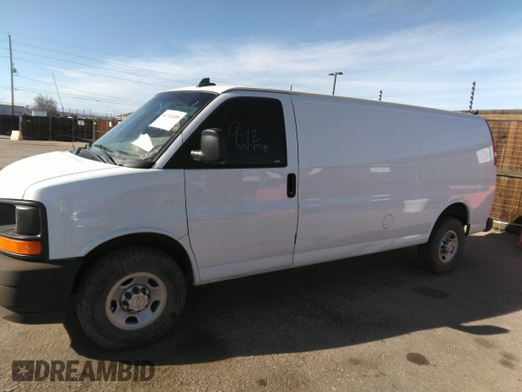 2020 Chevrolet Express Cargo Van with VIN 1GCWGBFP6L1146097, listed as a IAAI auction lot 41711459 with 68,793 mi miles. Bid and sale history available at carsss.com. Image 14.