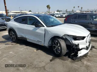 2023 Ford Mustang Mach-E Premium with VIN 3FMTK3SU0PMA97146, listed as a Copart auction lot 60991945 with 29,181 mi miles and Salvage title. Bid and sale history available at DreamBid. Image 4.