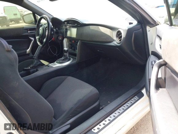 2019 Toyota 86 with VIN JF1ZNAA18K8700624, listed as a IAAI auction lot 42344754 with 109,380 mi miles and . Bid and sale history available at DreamBid. Image 5.