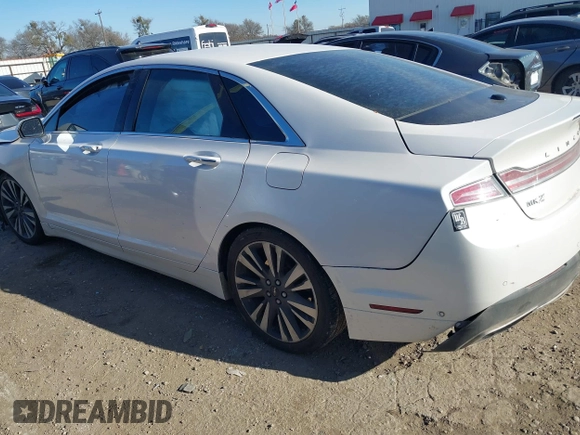 2017 Lincoln MKZ Reserve z VIN 3LN6L5EC6HR632221, wystawiony jako IAAI lot #41369444 z przebiegiem 96 118 mil mil oraz . Historia ofert i sprzedaży dostępna na DreamBid. Obrazek 15.