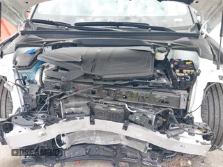 2024 Genesis GV60 z VIN KMUKEDSB0RU021546, wystawiony jako IAAI lot #39977634 z przebiegiem 8107 mil mil oraz . Historia ofert i sprzedaży dostępna na DreamBid. Obrazek 10.