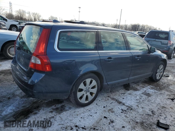 2008 Volvo V70 with VIN YV1BW982181036846, listed as a Copart auction lot 44810655 with 138,674 mi miles and Clean Title. Bid and sale history available at DreamBid. Image 3.