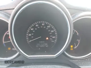 2007 Lexus RX 400h z VIN JTJGW31U472002345, wystawiony jako IAAI lot #42316771 z przebiegiem 196 551 mil mil oraz . Historia ofert i sprzedaży dostępna na DreamBid. Obrazek 7.