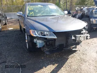 2011 Hyundai Azera Limited z VIN KMHFC4DF4BA559227, wystawiony jako IAAI lot #41975114 z przebiegiem 134 477 mil mil oraz . Historia ofert i sprzedaży dostępna na DreamBid. Obrazek 6.