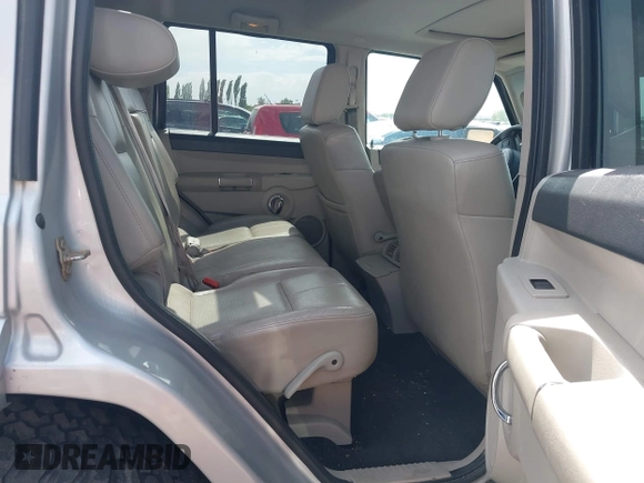 2006 Jeep Commander Limited с VIN 1J8HG58236C164893, выставлен на аукционе IAAI как лот 42644772 с пробегом 182 526 миль миль и . История ставок и продаж доступна на DreamBid. Изображение 8.