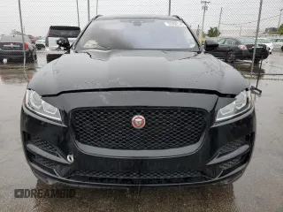 2018 Jaguar F-Pace 25t Premium with VIN SADCJ2FXXJA252400, listed as a Copart auction lot 55306745 with Not provided miles and Salvage title. Bid and sale history available at DreamBid. Image 5.