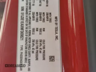 2022 Tesla Model 3 z VIN 5YJ3E1EAXNF369821, wystawiony jako Copart lot #59052455 z przebiegiem 102 568 mil mil oraz Czysty tytuł • Clean title. Historia ofert i sprzedaży dostępna na DreamBid. Obrazek 12.