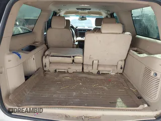 2014 GMC Yukon XL SLT with VIN 1GKS1KE00ER125405, listed as a IAAI auction lot 41609280 with 221,690 mi miles. Bid and sale history available at carsss.com. Image 17.