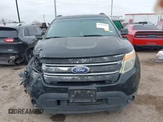 2011 Ford Explorer XLT with VIN 1FMHK8D84BGA33696, listed as a IAAI auction lot 41418105 with Not Provided miles and . Bid and sale history available at DreamBid. Image 12.