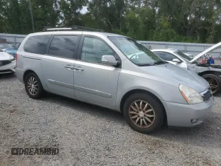 2012 Kia Sedona EX with VIN KNDMH4C74C6486839, listed as a Copart auction lot 70802134 with 204,278 mi miles and Clean Title. Bid and sale history available at carsss.com. Image 4.
