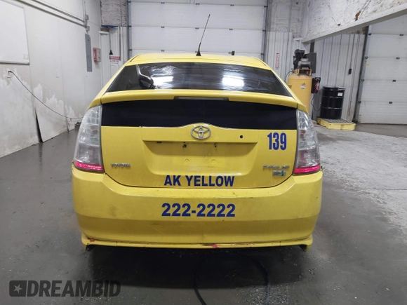 2008 Toyota Prius with VIN JTDKB20U083406842, listed as a IAAI auction lot 41751175 with 497,951 mi miles. Bid and sale history available at carsss.com. Image 17.
