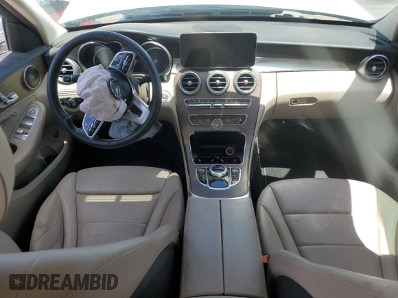 2019 Mercedes-Benz C 300 z VIN WDDWF8DB9KR515666, wystawiony jako Copart lot #57494005 z przebiegiem 101 439 mil mil oraz Tytuł czysty. Historia ofert i sprzedaży dostępna na DreamBid. Obrazek 8.