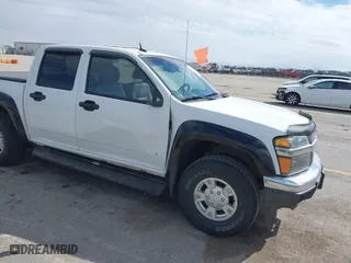 2006 Chevrolet Colorado LT w/2LT with VIN 1GCDT136268173852, listed as a IAAI auction lot 41861401 with 119,679 mi miles. Bid and sale history available at carsss.com. Image 6.