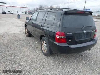 2006 Toyota Highlander with VIN JTEGP21A860097515, listed as a IAAI auction lot 41702204 with 237,665 mi miles. Bid and sale history available at carsss.com. Image 3.
