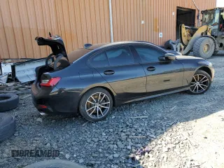 2021 BMW 3 Series 330i xDrive z VIN 3MW5R7J07M8C07710, wystawiony jako Copart lot #53181515 z przebiegiem Nie podano mil oraz Szkoda całkowita • Salvage title. Historia ofert i sprzedaży dostępna na DreamBid. Obrazek 3.