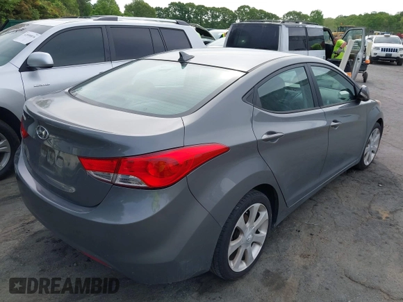 2013 Hyundai Elantra Limited z VIN 5NPDH4AEXDH384227, wystawiony jako IAAI lot #42106321 z przebiegiem 145 862 mil mil oraz . Historia ofert i sprzedaży dostępna na DreamBid. Obrazek 4.