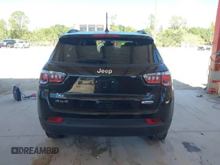 2022 Jeep Compass Latitude Lux z VIN 3C4NJDFB8NT127866, wystawiony jako IAAI lot #41859265 z przebiegiem 29 005 mil mil oraz . Historia ofert i sprzedaży dostępna na DreamBid. Obrazek 16.