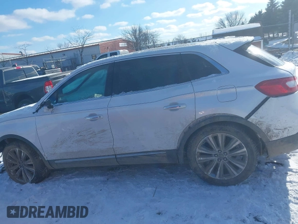2016 Lincoln MKX Reserve with VIN 2LMTJ8LP3GBL38650, listed as a IAAI auction lot 41338134 with 128,078 mi miles. Bid and sale history available at carsss.com. Image 14.