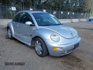 2001 Volkswagen Beetle GLS z VIN 3VWCD21C91M437626, wystawiony jako IAAI lot #42228916 z przebiegiem 36 654 mil mil oraz . Historia ofert i sprzedaży dostępna na DreamBid. Obrazek 1.