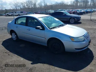 2005 Saturn ION with VIN 1G8AJ52F35Z157406, listed as a IAAI auction lot 41864087 with 138,001 mi miles. Bid and sale history available at carsss.com. Image 1.